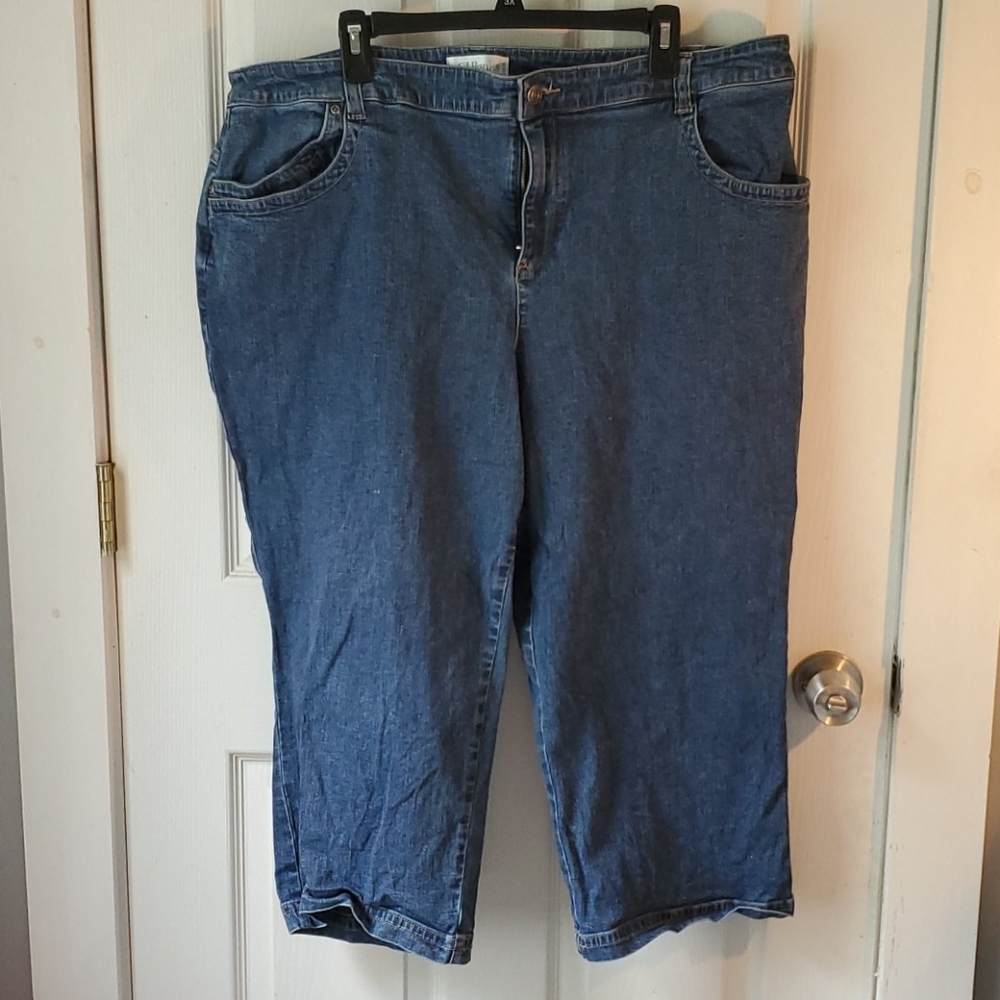 CJ Banks Capris size 20w
